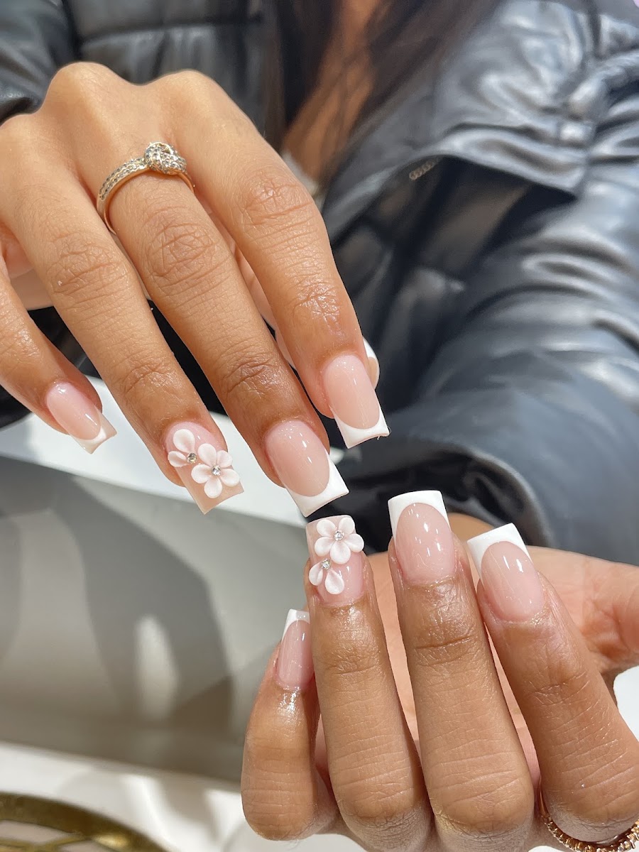 JJ Nails and Spa work